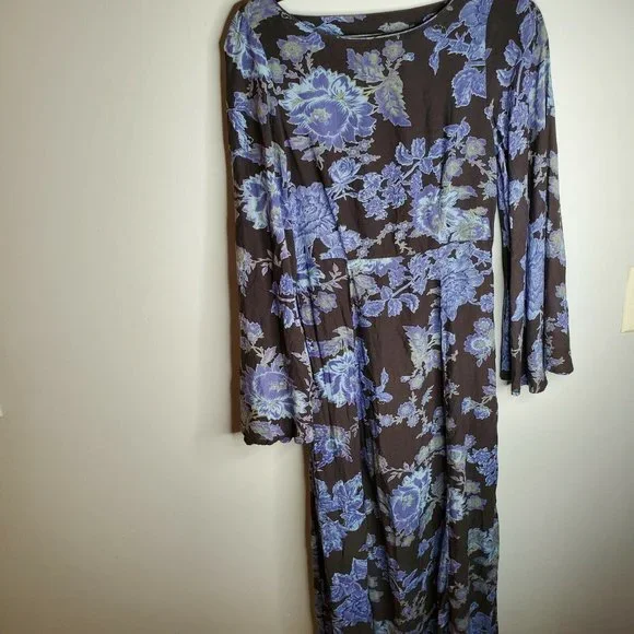 Free People Melrose Floral maxi  bell sleeve dress - Picture 2 of 7